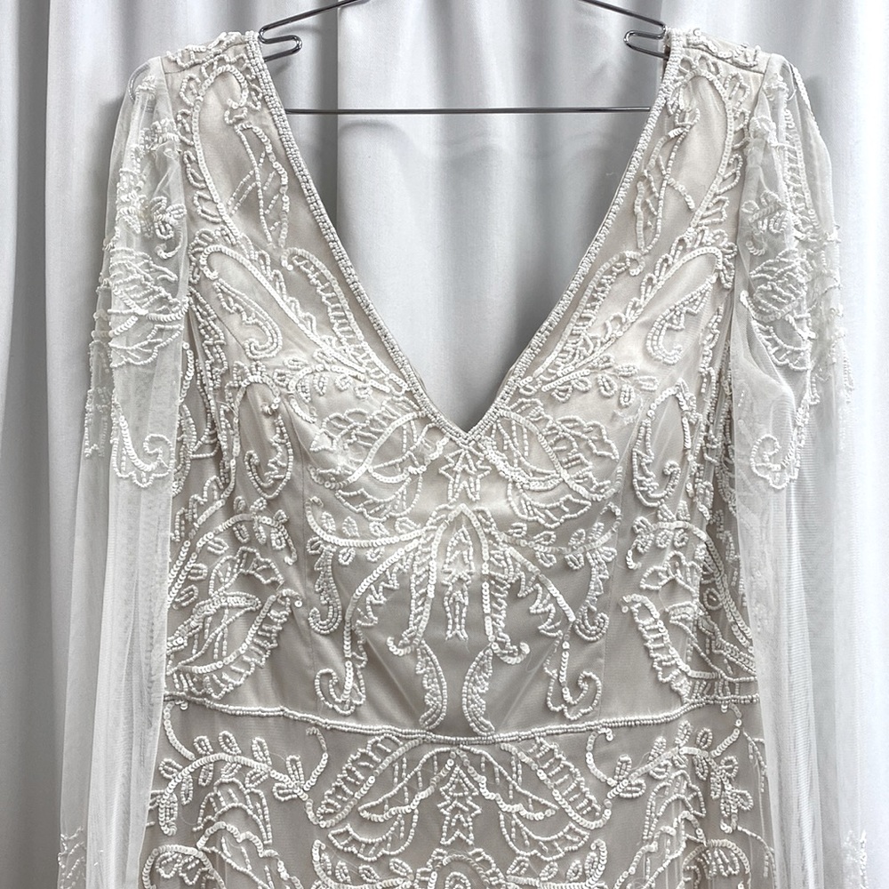 Wedding gown